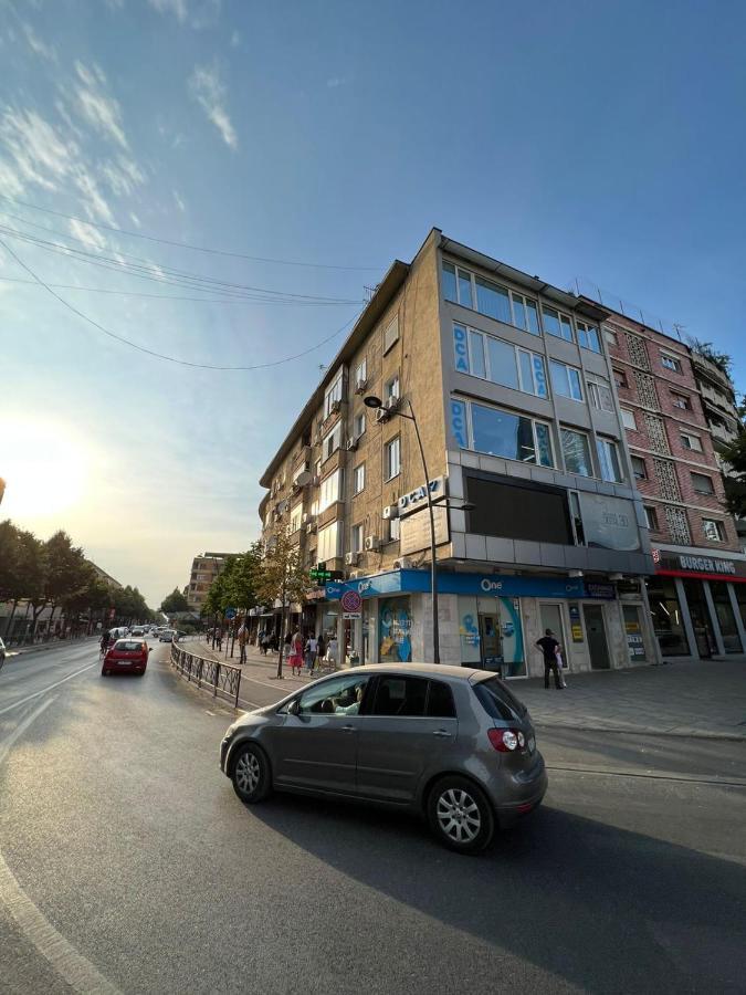 Skenderbej Rooms Tirana Buitenkant foto